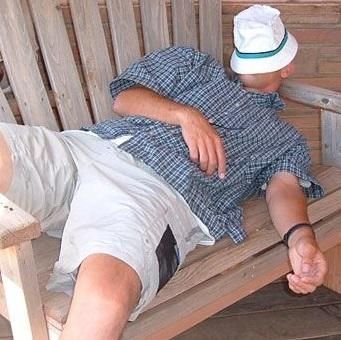 Rumsitzen und so wenig wie möglich tun