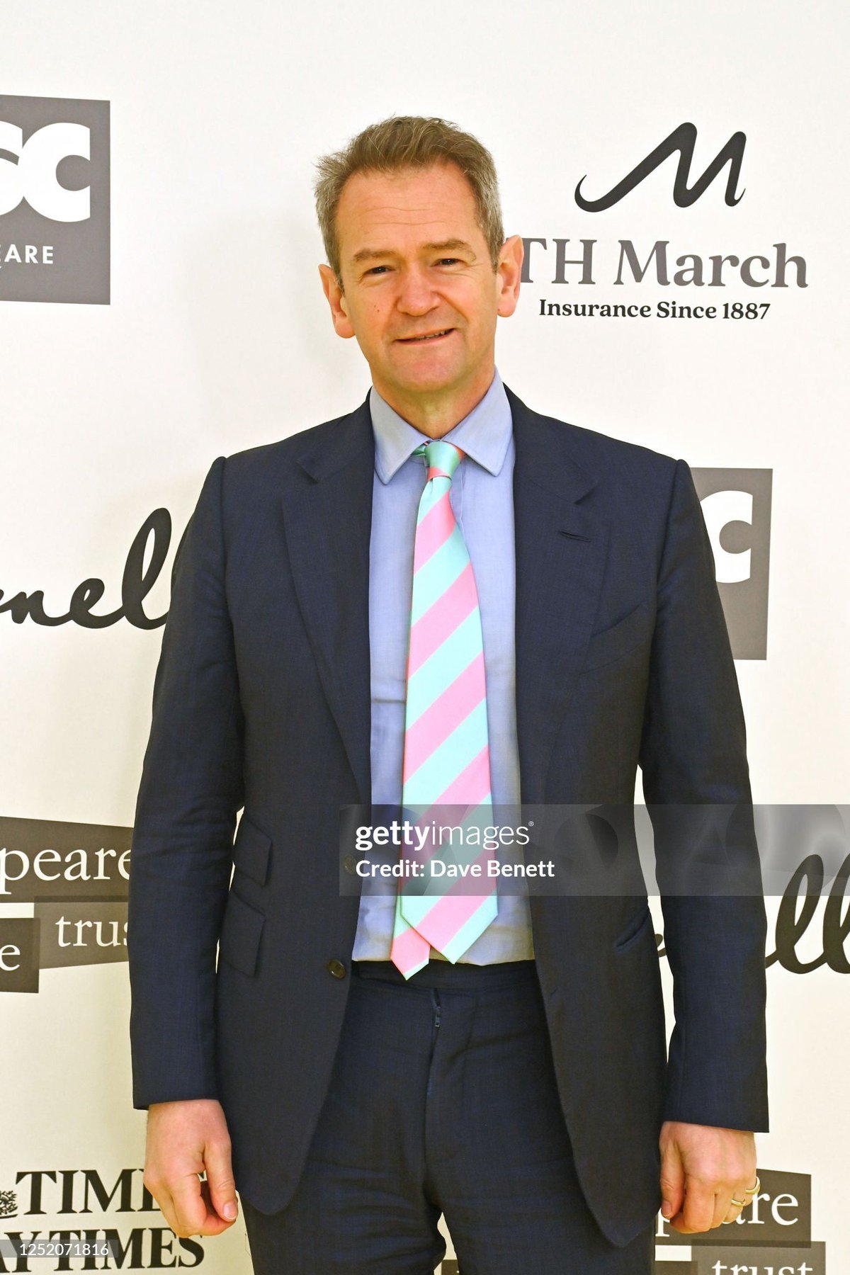 Alexander Armstrong